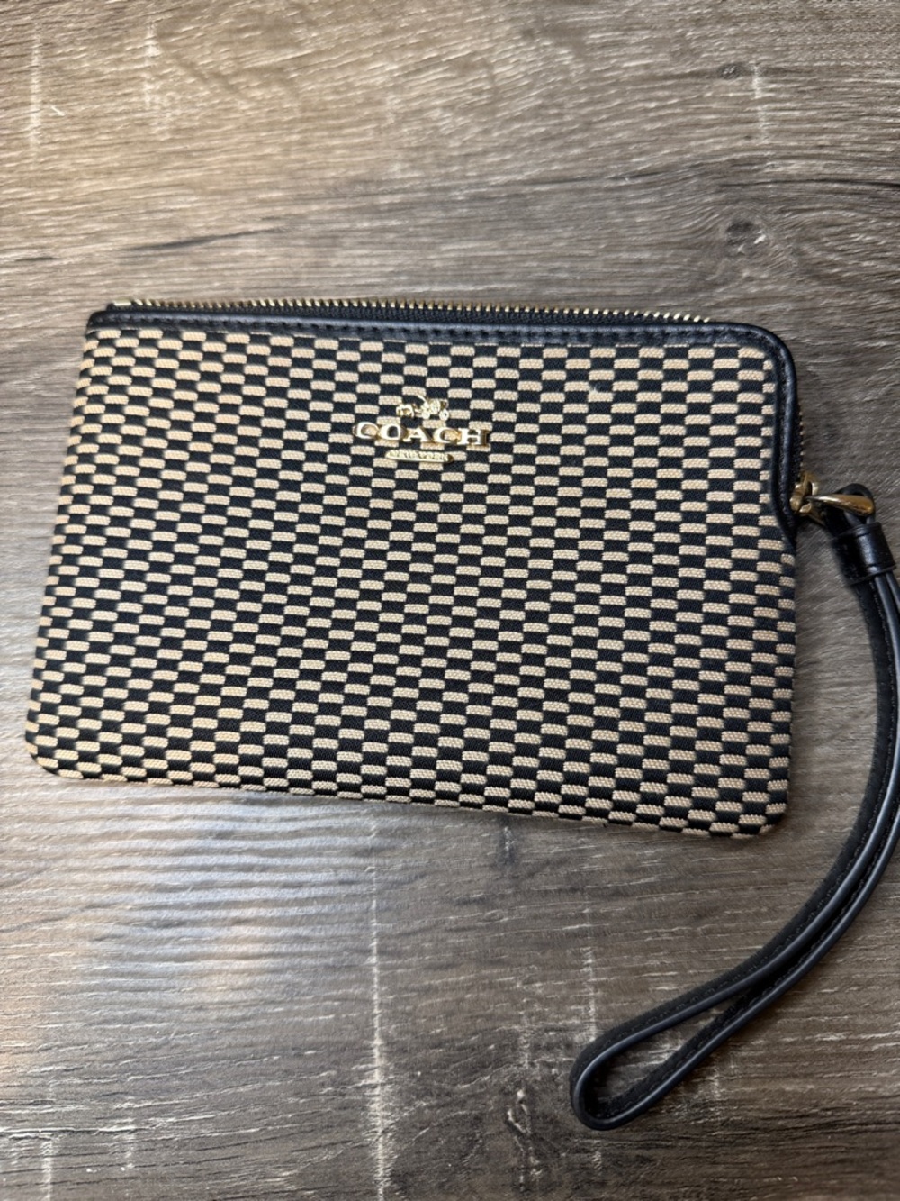 Coach Black & Cream Checkered Wristlet Clutch
